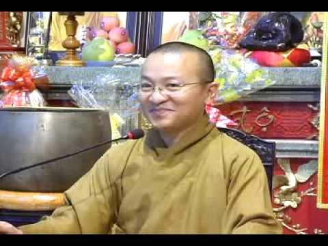 Xem bói, xin xăm và cúng sao (21/02/2010) video do Thích Nhật Từ giảng